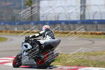 media/Apr-23-2022-Fastrack Riders (Sat) [[cb2d6ae73d]]/LEVEL 3/1115AM TURN 3 AND 4/